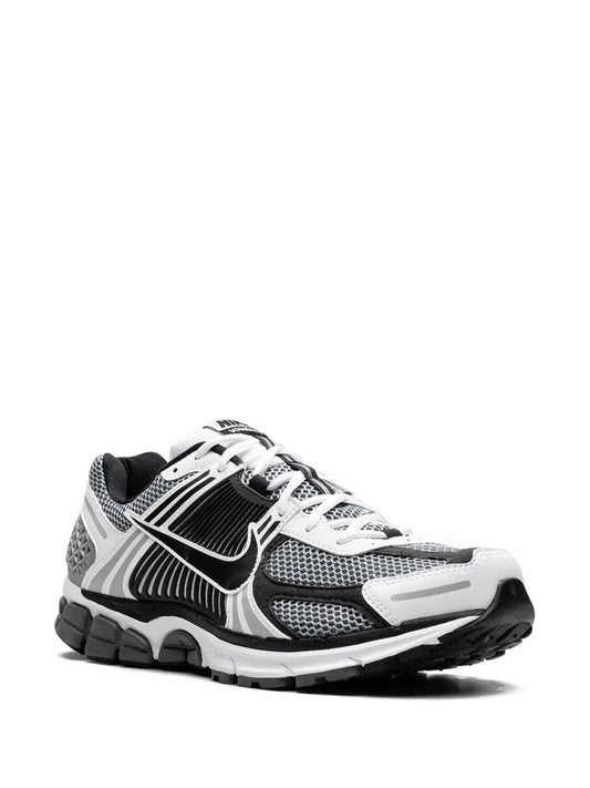 Nike Zoom Vomero 5 Black Metallic Silver