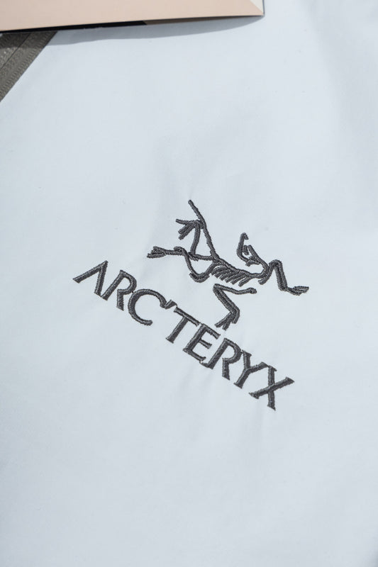Arc'teryx Beta LT GORE-TEX Shell Light Blue