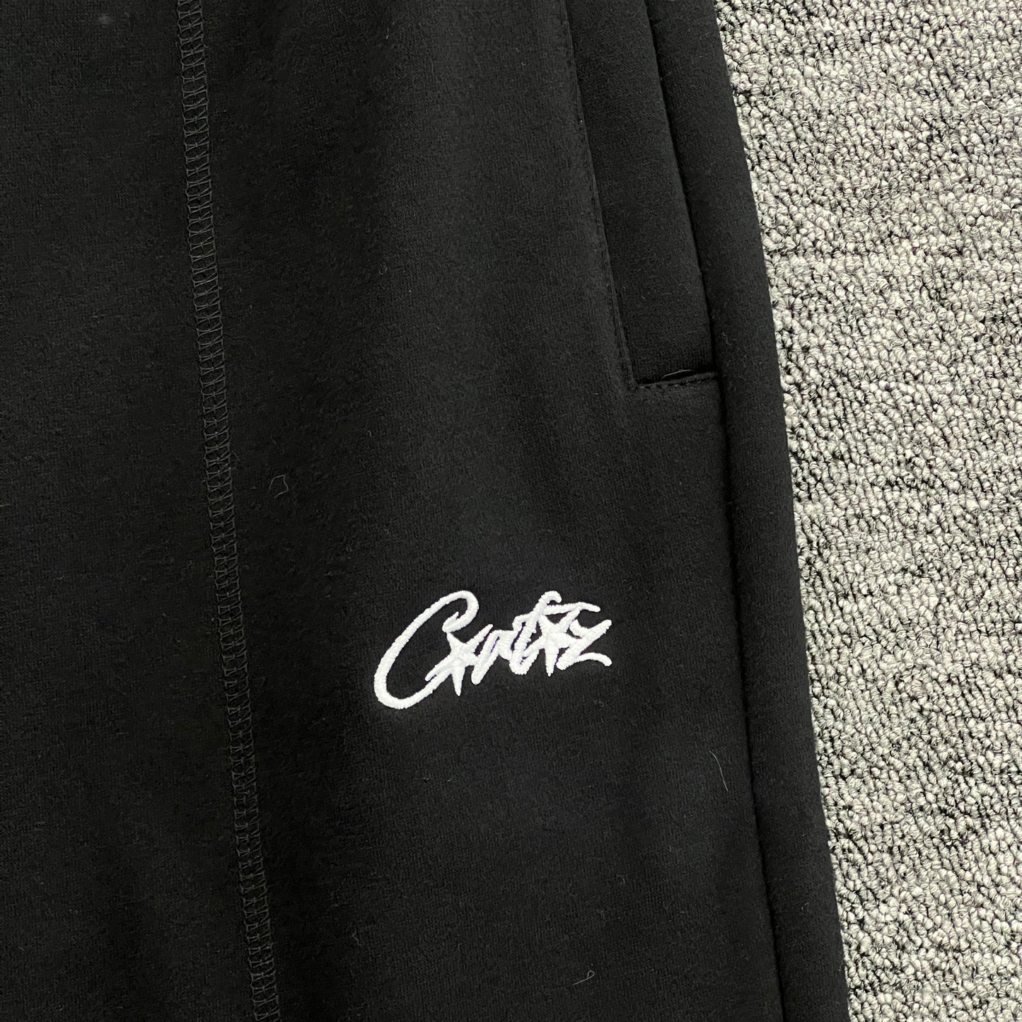 Corteiz HMP V2 Sweatpants Black
