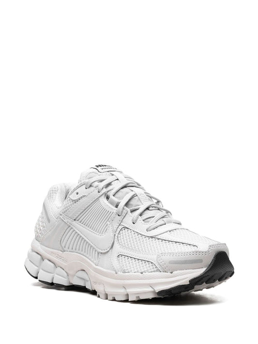 Nike Zoom Vomero 5 White