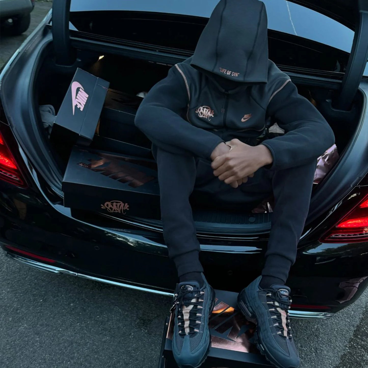 Nike x Syna World Tech Fleece Sweatpants