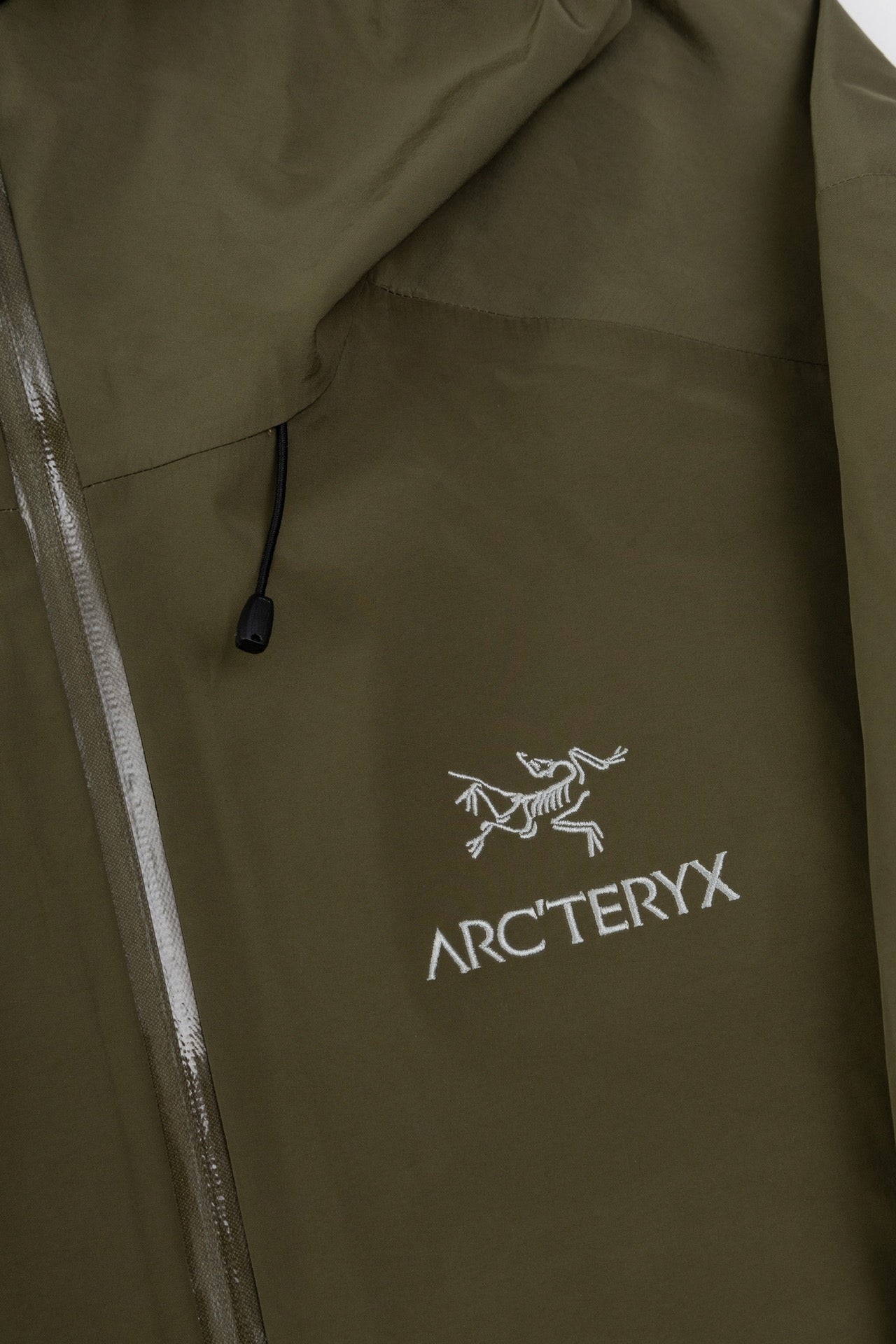 Arc'teryx Beta LT GORE-TEX Shell Khaki Green